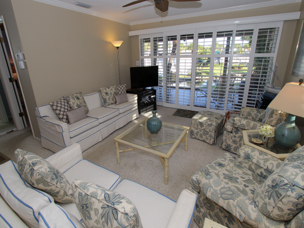 Charming Two Bedroom Vacation Condo on Longboat Key